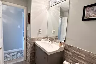 55 Greentree Ln, Weymouth, MA 02190 - Photo 9