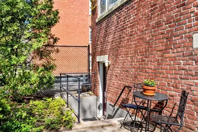 20-22 Concord Ave #B, Cambridge, MA 02138 - Photo 7