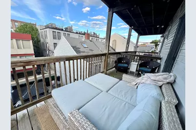 242 W 3rd  Street #2, Boston, MA 02127 - Photo 19
