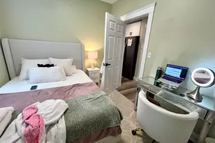 242 W 3rd St, Boston, MA 02127 - Photo 17