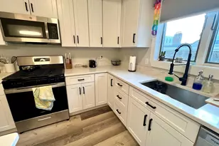 242 W 3rd St, Boston, MA 02127 - Photo 3