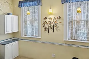 23 Fruit St, Worcester, MA 01609 - Photo 9
