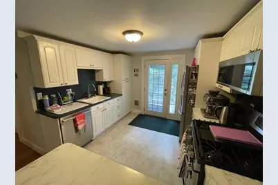 20 Oak Road, Medford, MA 02155 - Photo 9