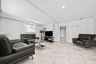 29 Hanson St, Somerville, MA 02143 - Photo 25
