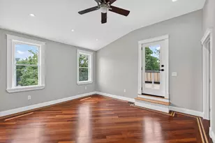 29 Hanson St, Somerville, MA 02143 - Photo 7