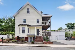 29 Hanson St, Somerville, MA 02143 - Photo 3