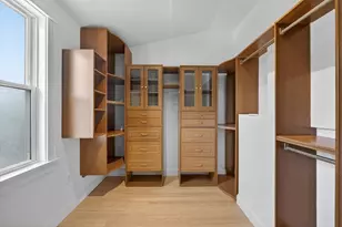 29 Hanson St, Somerville, MA 02143 - Photo 13