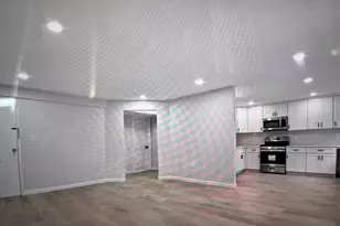 7 Fernview Ave, North Andover, MA 01845 - Photo 3