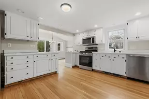 54 Rabbit Rd, Salisbury, MA 01952 - Photo 11