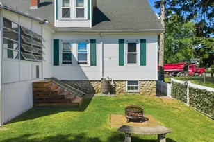 2422 Acushnet Ave, New Bedford, MA 02745 - Photo 7