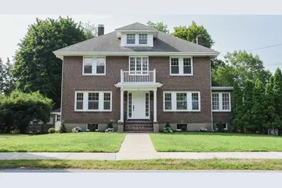 19 Stoneleigh Rd, Watertown, MA 02472 - Photo 1