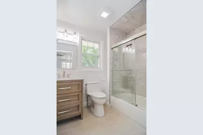 19 Stoneleigh Rd, Watertown, MA 02472 - Photo 23