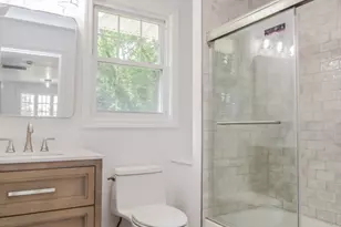 19 Stoneleigh Rd, Watertown, MA 02472 - Photo 23