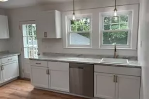 19 Stoneleigh Rd, Watertown, MA 02472 - Photo 13