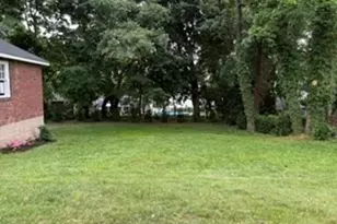 19 Stoneleigh Rd, Watertown, MA 02472 - Photo 29