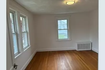 19 Stoneleigh Rd, Watertown, MA 02472 - Photo 23