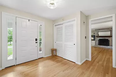 27 Eastwood Dr, Wilbraham, MA 01095 - Photo 5