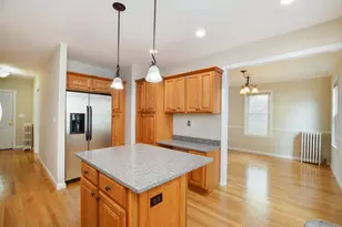 119 River St, Newton, MA 02465 - Photo 9