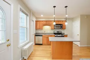119 River St, Newton, MA 02465 - Photo 7