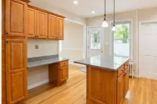 119 River St, Newton, MA 02465 - Photo 5