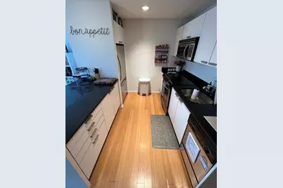 1 Earhart #521, Cambridge, MA 02141 - Photo 5