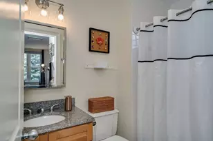 4040 Washington St, Boston, MA 02131 - Photo 11