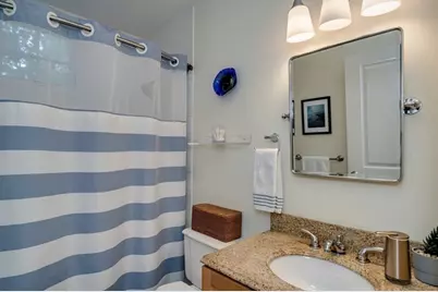 4040 Washington St #1, Boston, MA 02131 - Photo 9