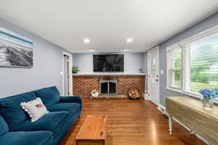 29 Silver Birch Ave, Plymouth, MA 02360 - Photo 5
