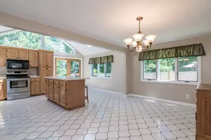 1466 Page Blvd, Springfield, MA 01104 - Photo 9