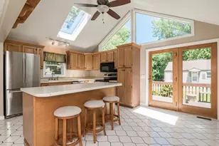 1466 Page Blvd, Springfield, MA 01104 - Photo 7