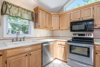 1466 Page Blvd, Springfield, MA 01104 - Photo 11
