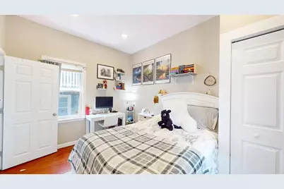 34 Sargent Ave #1B, Somerville, MA 02145 - Photo 11