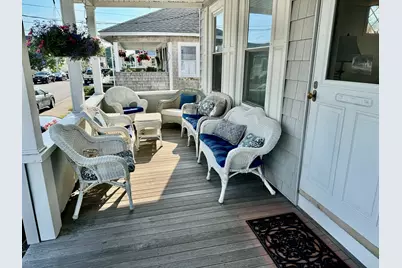73 E St Winter Rental Only #Oct-5/31, Hull, MA 02045 - Photo 3