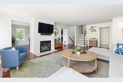 30 Webster St #4, Needham, MA 02494 - Photo 5