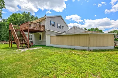 31 Harlan St, Ludlow, MA 01056 - Photo 9