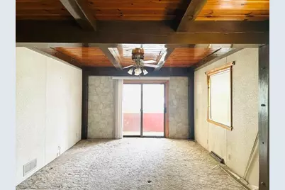 10 Lafayette St, Lowell, MA 01854 - Photo 5