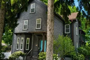 293 Woburn, Reading, MA 01867 - Photo 1