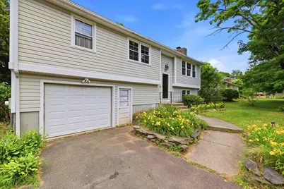 23 Phelps St, Easthampton, MA 01027 - Photo 5
