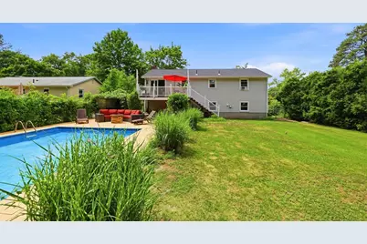 23 Phelps St, Easthampton, MA 01027 - Photo 33