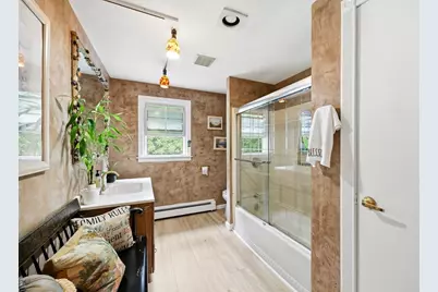 23 Phelps St, Easthampton, MA 01027 - Photo 25