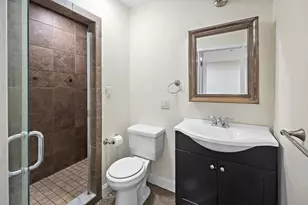 178 W Fourth St, Boston, MA 02127 - Photo 5