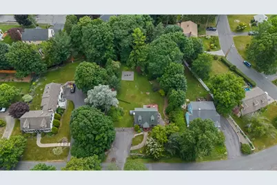 33 Spruce St, Shrewsbury, MA 01545 - Photo 33