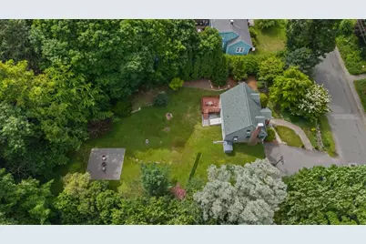 33 Spruce St, Shrewsbury, MA 01545 - Photo 31