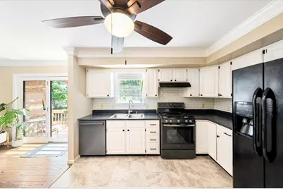44 Middlesex Rd, Tyngsborough, MA 01879 - Photo 9