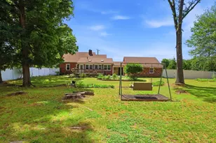 115 Poplar St, Agawam, MA 01030 - Photo 35