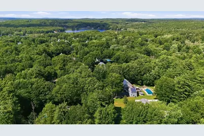 16 Fairview Farm Rd, Haverhill, MA 01832 - Photo 33