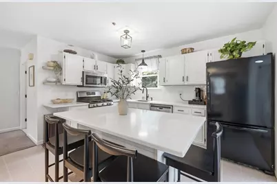 16 Fairview Farm Rd, Haverhill, MA 01832 - Photo 5