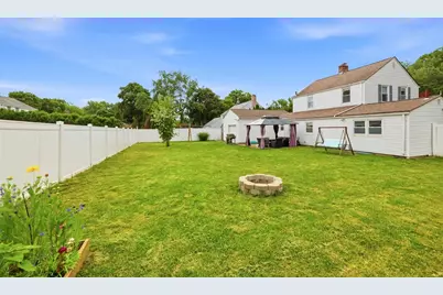 37 Valentine St, Agawam, MA 01001 - Photo 33