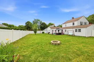 37 Valentine St, Agawam, MA 01001 - Photo 33