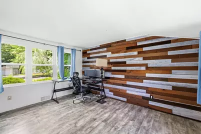 37 Valentine St, Agawam, MA 01001 - Photo 19
